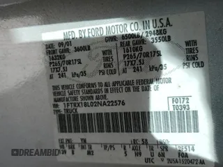 2002 Ford F-150 XL с VIN 1FTRX18L02NA22576, выставлен на аукционе Copart как лот 52985795 с пробегом Не указан миль и Списание • Salvage title. История ставок и продаж доступна на DreamBid. Изображение 14.