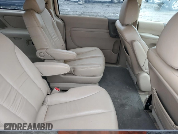 2007 Kia Sedona EX with VIN KNDMB233576140856, listed as a Copart auction lot 66734014 with 153,197 mi miles and Clean Title. Bid and sale history available at carsss.com. Image 11.