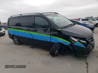 2016 Mercedes-Benz Metris Cargo z VIN WD3PG2EAXG3171266, wystawiony jako Copart lot #43595185 z przebiegiem 101 889 mil mil oraz Szkoda całkowita • Salvage title. Historia ofert i sprzedaży dostępna na DreamBid. Obrazek 4.