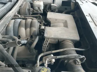 2014 Chevrolet Silverado 1500 Work Truck z VIN 1GCVKPEH7EZ313525, wystawiony jako IAAI lot #41825247 z przebiegiem 227 392 mil mil oraz . Historia ofert i sprzedaży dostępna na DreamBid. Obrazek 19.