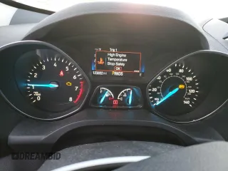 2018 Ford Escape SE z VIN 1FMCU9GD7JUA34635, wystawiony jako Copart lot #48379395 z przebiegiem 123 832 mil mil oraz Szkoda całkowita • Salvage title. Historia ofert i sprzedaży dostępna na DreamBid. Obrazek 9.