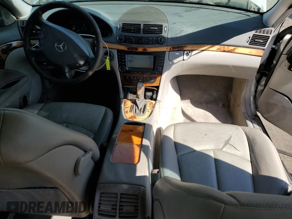 2005 Mercedes-Benz E 320 with VIN WDBUF82J15X175990, listed as a Copart auction lot 43189765 with 204,471 mi miles and Salvage Title. Bid and sale history available at DreamBid. Image 8.