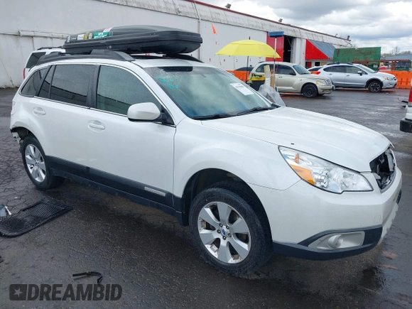 2012 Subaru Outback 2.5i Limited with VIN 4S4BRBLC5C3204422, listed as a IAAI auction lot 41915865 with 104,265 mi miles. Bid and sale history available at carsss.com. Image 1.