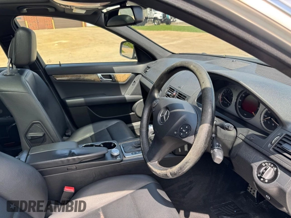 2008 Mercedes-Benz C 350 Sport with VIN WDDGF56XX8R039755, listed as a Copart auction lot 56783765 with 190,494 mi miles and Clean Title. Bid and sale history available at DreamBid. Image 9.