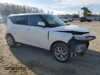 2022 Kia Soul LX with VIN KNDJ23AU8N7171191, listed as a Copart auction lot 48409605 with 69,016 mi miles and Salvage Title. Bid and sale history available at carsss.com. Image 4.