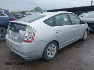 2006 Toyota Prius z VIN JTDKB20U167519401, wystawiony jako IAAI lot #42149930 z przebiegiem Nie podano mil oraz . Historia ofert i sprzedaży dostępna na DreamBid. Obrazek 4.