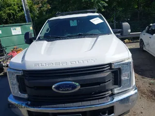 2019 Ford F-250 XL with VIN 1FT7W2AT1KEG30861, listed as a IAAI auction lot 42451080 with 293,693 mi miles and . Bid and sale history available at DreamBid. Image 6.