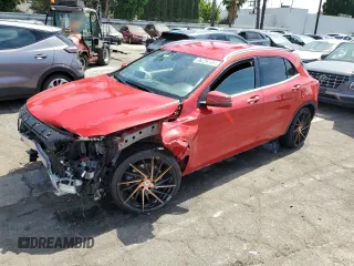 2015 Mercedes-Benz GLA 250 z VIN WDCTG4EB1FJ182542, wystawiony jako Copart lot #57043895 z przebiegiem 66 680 mil mil oraz Czysty tytuł • Clean title. Historia ofert i sprzedaży dostępna na DreamBid. Obrazek 1.