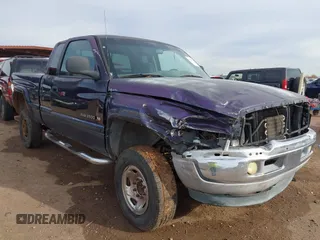 1999 Dodge Ram 2500 with VIN 3B7KF23Z7XG177230, listed as a IAAI auction lot 41792664 with 441,626 mi miles. Bid and sale history available at carsss.com. Image 1.