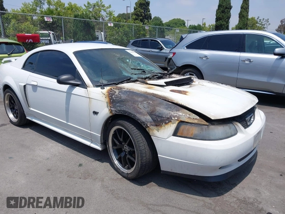2001 Ford Mustang GT Deluxe с VIN 1FAFP42X81F139109, выставлен на аукционе IAAI как лот 42498409 с пробегом Не указан миль и . История ставок и продаж доступна на DreamBid. Изображение 1.