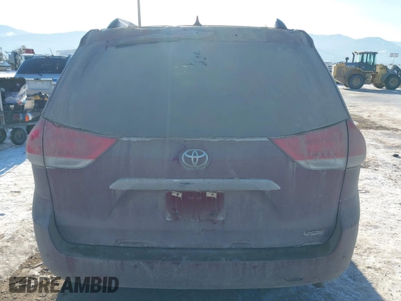2014 Toyota Sienna XLE with VIN 5TDYK3DC5ES425818, listed as a IAAI auction lot 41421282 with 105,586 mi miles and . Bid and sale history available at DreamBid. Image 16.