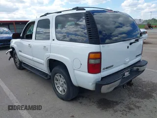 2002 Chevrolet Tahoe Z71 z VIN 1GNEK13Z32R326011, wystawiony jako IAAI lot #42181335 z przebiegiem 315 321 mil mil oraz . Historia ofert i sprzedaży dostępna na DreamBid. Obrazek 3.