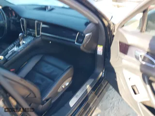 2010 Porsche Panamera S with VIN WP0AB2A71AL063114, listed as a IAAI auction lot 41169138 with 127,292 mi miles. Bid and sale history available at carsss.com. Image 5.