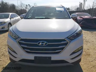 2017 Hyundai Tucson Limited with VIN KM8J3CA26HU295599, listed as a IAAI auction lot 41649449 with 85,494 mi miles. Bid and sale history available at carsss.com. Image 6.