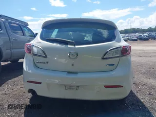 2012 Mazda 3 i Touring z VIN JM1BL1L74C1600792, wystawiony jako IAAI lot #42197953 z przebiegiem 139 930 mil mil oraz . Historia ofert i sprzedaży dostępna na DreamBid. Obrazek 17.