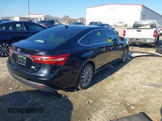 2016 Toyota Avalon XLE Premium z VIN 4T1BD1EB8GU050656, wystawiony jako IAAI lot #41472112 z przebiegiem 183 597 mil mil oraz . Historia ofert i sprzedaży dostępna na DreamBid. Obrazek 4.