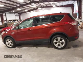 2016 Ford Escape SE z VIN 1FMCU9GX6GUC08682, wystawiony jako IAAI lot #42109775 z przebiegiem 190 071 mil mil oraz . Historia ofert i sprzedaży dostępna na DreamBid. Obrazek 14.