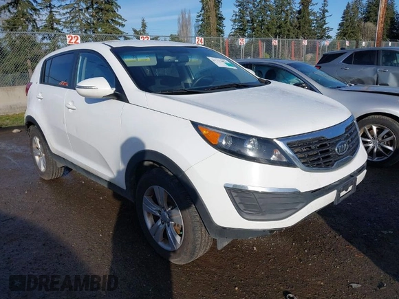 2012 Kia Sportage LX with VIN KNDPB3A24C7317060, listed as a IAAI auction lot 41725826 with 122,574 mi miles. Bid and sale history available at carsss.com. Image 1.