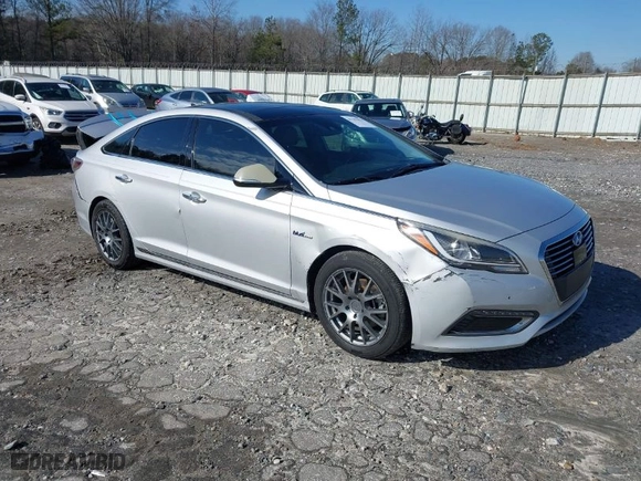 2016 Hyundai Sonata Hybrid Limited with VIN KMHE34L10GA018216, listed as a IAAI auction lot 41281991 with 129,429 mi miles. Bid and sale history available at carsss.com. Image 1.