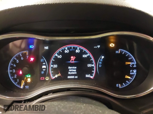 2017 Jeep Grand Cherokee Laredo with VIN 1C4RJFAG7HC886394, listed as a IAAI auction lot 40914121 with 66,895 mi miles. Bid and sale history available at carsss.com. Image 7.