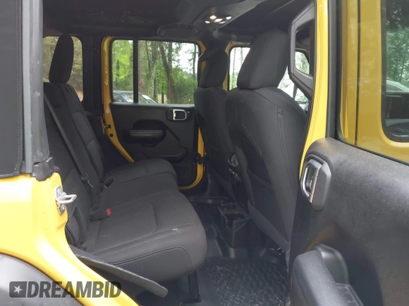 2019 Jeep Wrangler Unlimited Sport S z VIN 1C4HJXDNXKW565788, wystawiony jako IAAI lot #42265966 z przebiegiem 10 695 mil mil oraz . Historia ofert i sprzedaży dostępna na DreamBid. Obrazek 8.