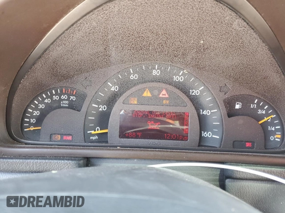 2002 Mercedes-Benz C 230/260/280/320 z VIN WDBRF61J32F222367, wystawiony jako Copart lot #59772325 z przebiegiem Nie podano mil oraz Szkoda całkowita • Salvage title. Historia ofert i sprzedaży dostępna na DreamBid. Obrazek 9.
