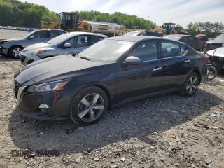 2019 Nissan Altima SV z VIN 1N4BL4DWXKC159833, wystawiony jako Copart lot #56251345 z przebiegiem 57 461 mil mil oraz Szkoda całkowita • Salvage title. Historia ofert i sprzedaży dostępna na DreamBid. Obrazek 1.