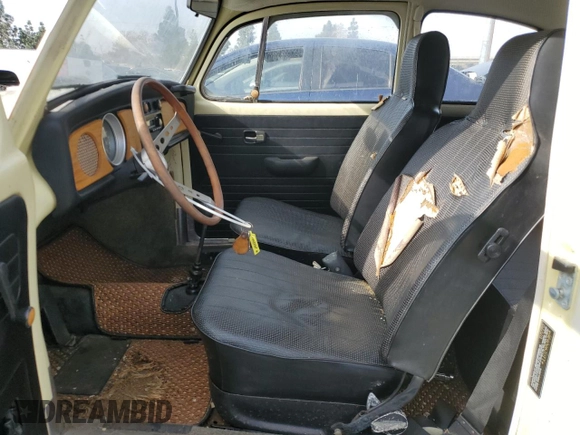 1970 Volkswagen Beetle with VIN 1102980616, listed as a Copart auction lot 43115565 with 49,206 mi miles and Clean Title. Bid and sale history available at DreamBid. Image 7.