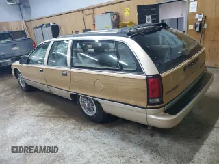 1996 Chevrolet Caprice Classic with VIN 1G1BL82P8TR108755, listed as a Copart auction lot 53804115 with 118,526 mi miles and Clean Title. Bid and sale history available at carsss.com. Image 2.
