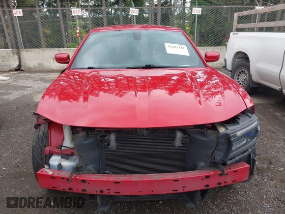 2015 Dodge Charger SE z VIN 2C3CDXBGXFH870710, wystawiony jako IAAI lot #42291111 z przebiegiem 119 677 mil mil oraz . Historia ofert i sprzedaży dostępna na DreamBid. Obrazek 6.