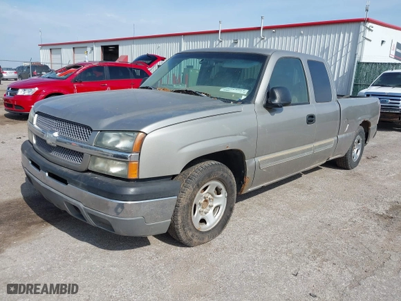 2003 Chevrolet Silverado 1500 LS with VIN 2GCEC19V231178471, listed as a IAAI auction lot 42085646 with 200,584 mi miles. Bid and sale history available at carsss.com. Image 2.