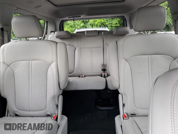 2024 Jeep Wagoneer Series II Carbide with VIN 1C4SJVBP8RS151165, listed as a Copart auction lot 61216845 with 5,315 mi miles and Salvage title. Bid and sale history available at DreamBid. Image 10.