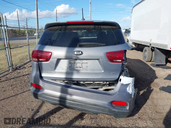 2020 Kia Sorento LX with VIN 5XYPG4A33LG711796, listed as a IAAI auction lot 41128301 with 58,824 mi miles. Bid and sale history available at carsss.com. Image 16.