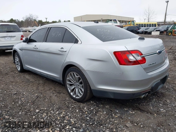 2011 Ford Taurus SEL z VIN 1FAHP2HW1BG118741, wystawiony jako IAAI lot #41988699 z przebiegiem Nie podano mil oraz . Historia ofert i sprzedaży dostępna na DreamBid. Obrazek 3.