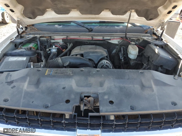 2008 Chevrolet Silverado 2500HD Work Truck with VIN 1GBHC29KX8E198227, listed as a Copart auction lot 80523854 with 345,561 mi miles and Salvage Title. Bid and sale history available at carsss.com. Image 11.