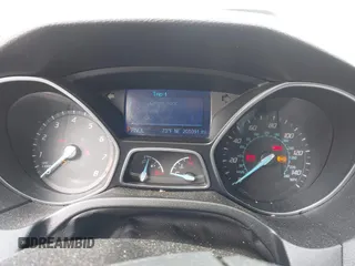 2013 Ford Focus SE z VIN 1FADP3F29DL372289, wystawiony jako IAAI lot #42364286 z przebiegiem 201 091 mil mil oraz . Historia ofert i sprzedaży dostępna na DreamBid. Obrazek 7.