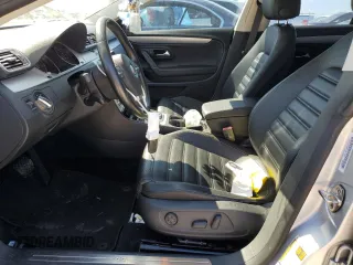 2013 Volkswagen CC R-Line z VIN WVWBN7AN1DE536851, wystawiony jako Copart lot #76972914 z przebiegiem 105 799 mil mil oraz Szkoda całkowita • Salvage title. Historia ofert i sprzedaży dostępna na DreamBid. Obrazek 7.