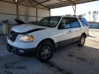2006 Ford Expedition Special Service with VIN 1FMPU15596LA22952, listed as a Copart auction lot 88336685 with 172,320 mi miles and Salvage Title. Bid and sale history available at carsss.com. Image 1.