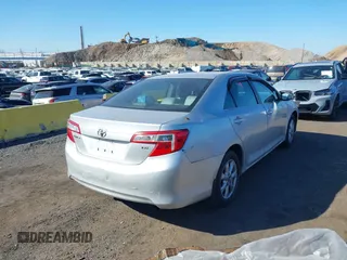 2012 Toyota Camry L with VIN 4T4BF1FK8CR164388, listed as a IAAI auction lot 41893963 with 433,982 mi miles. Bid and sale history available at carsss.com. Image 4.