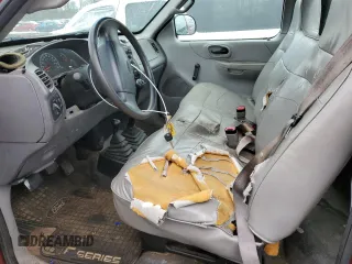 2000 Ford F-150 XL with VIN 1FTZF1828YNA98842, listed as a Copart auction lot 45170545 with 130,634 mi miles and Clean title. Bid and sale history available at DreamBid. Image 7.