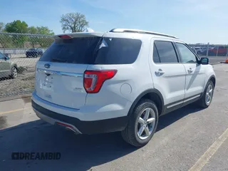 2017 Ford Explorer XLT z VIN 1FM5K8D80HGC80158, wystawiony jako IAAI lot #42223158 z przebiegiem 168 503 mil mil oraz . Historia ofert i sprzedaży dostępna na DreamBid. Obrazek 4.