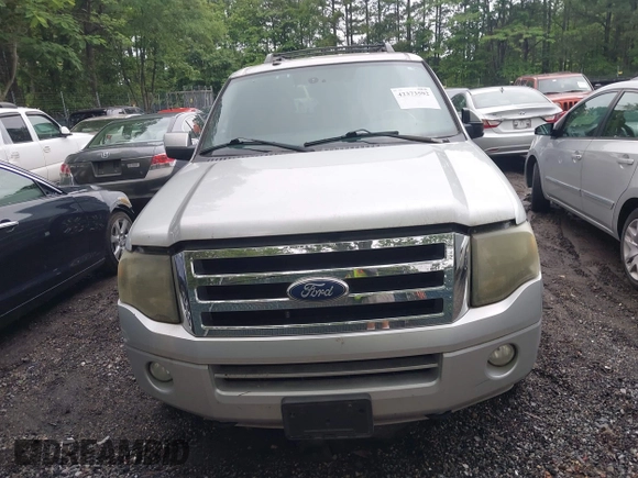 2011 Ford Expedition Max Limited with VIN 1FMJK2A59BEF25368, listed as a IAAI auction lot 42373592 with 220,426 mi miles and . Bid and sale history available at DreamBid. Image 12.