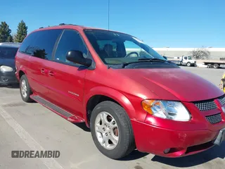 2001 Dodge Grand Caravan with VIN 2B4GT44L31R196487, listed as a IAAI auction lot 41762495 with 164,571 mi miles and . Bid and sale history available at DreamBid. Image 1.