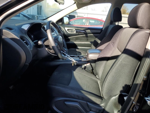 2019 Nissan Pathfinder S with VIN 5N1DR2MM5KC593108, listed as a Copart auction lot 53048995 with 104,517 mi miles and Salvage title. Bid and sale history available at DreamBid. Image 7.