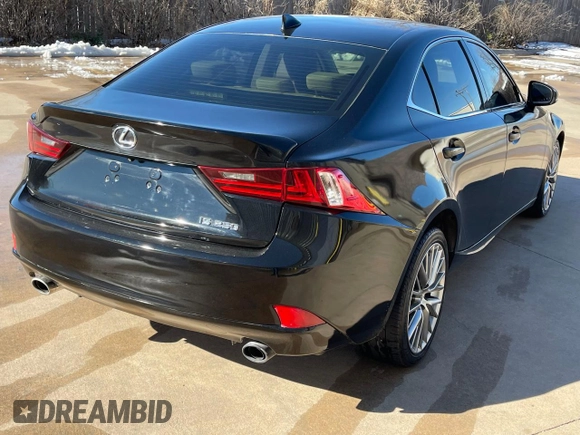 2015 Lexus IS 250 z VIN JTHBF1D21F5056760, wystawiony jako Copart lot #57203625 z przebiegiem 170 470 mil mil oraz Czysty tytuł • Clean title. Historia ofert i sprzedaży dostępna na DreamBid. Obrazek 4.