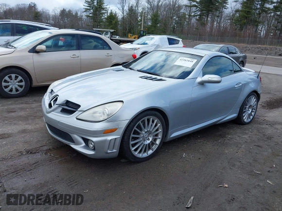 2006 Mercedes-Benz SLK 55 AMG with VIN WDBWK73F76F113039, listed as a IAAI auction lot 41982848 with 70,019 mi miles and . Bid and sale history available at DreamBid. Image 17.