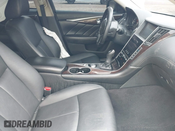 2018 Infiniti Q50 Sport with VIN JN1EV7AR4JM432729, listed as a IAAI auction lot 39949005 with 67,743 mi miles and . Bid and sale history available at DreamBid. Image 5.