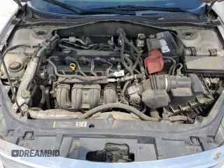 2010 Ford Fusion SE z VIN 3FAHP0HA7AR355587, wystawiony jako Copart lot #53390305 z przebiegiem 160 598 mil mil oraz Czysty tytuł • Clean title. Historia ofert i sprzedaży dostępna na DreamBid. Obrazek 13.