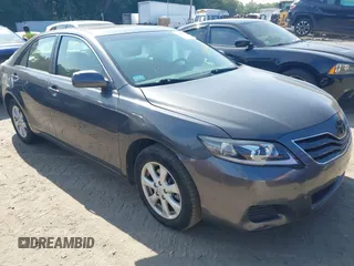 2011 Toyota Camry LE z VIN 4T4BF3EK1BR096172, wystawiony jako IAAI lot #42486231 z przebiegiem 149 375 mil mil oraz . Historia ofert i sprzedaży dostępna na DreamBid. Obrazek 1.
