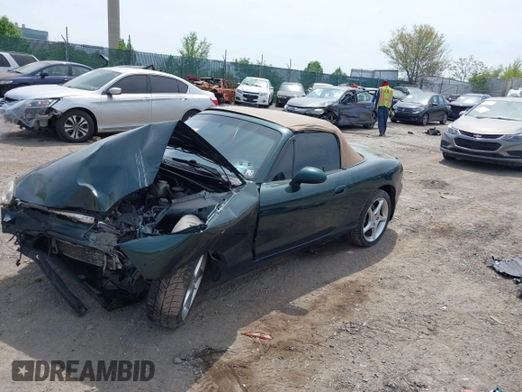 2001 Mazda MX-5 Miata with VIN JM1NB353810212361, listed as a IAAI auction lot 42128732 with 115,860 mi miles and . Bid and sale history available at DreamBid. Image 2.